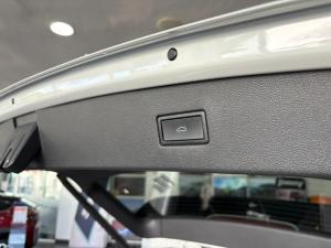 Volkswagen Tiguan Allspace 2.0TSI 4Motion Highline - Image 17