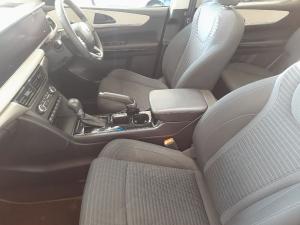 Mahindra XUV700 2.0T AX5 - Image 14