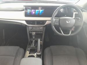 Mahindra XUV700 2.0T AX5 - Image 18