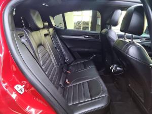 Alfa Romeo Stelvio 2.0T Veloce Q4 - Image 18