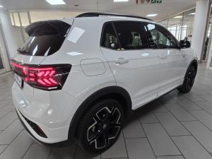 Volkswagen T-Cross 1.0TSI R-Line - Image 6