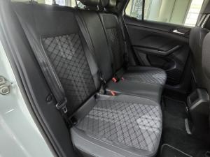 Volkswagen T-Cross 1.0TSI R-Line - Image 7