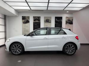 Audi A1 Sportback 30TFSI Advanced - Image 3