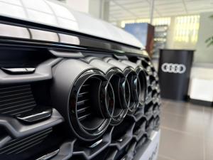Audi Q3 Sportback 35TFSI Black Edition - Image 4