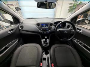 Hyundai Grand i10 1.2 Fluid hatch auto - Image 18
