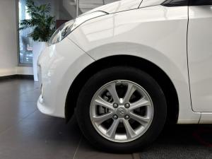 Hyundai Grand i10 1.2 Fluid hatch auto - Image 7