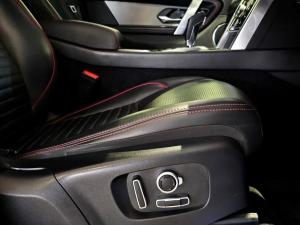 Land Rover Discovery Sport D200 R-Dynamic HSE - Image 21