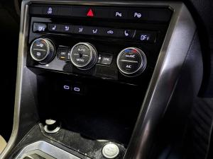 Volkswagen T-Roc 1.4TSI 110kW Design - Image 21
