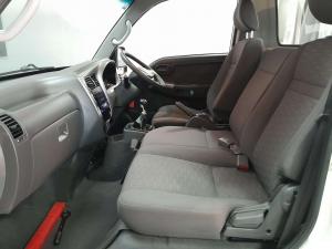 Kia K 2500S/C - Image 10