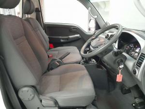 Kia K 2500S/C - Image 11