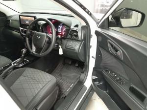 Mahindra XUV3XO 1.2T MX3 automatic - Image 8