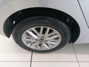 Kia RIO 1.4 LS 5-Door - Image 9