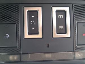 Land Rover Range Rover Evoque D200 S - Image 29