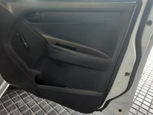 Isuzu D-Max Gen 6 250C single cab Fleetside - Image 11
