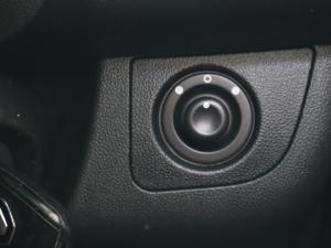 Renault Kwid 1.0 Techno manual - Image 23