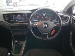 Volkswagen Polo hatch 1.0TSI Comfortline - Image 11