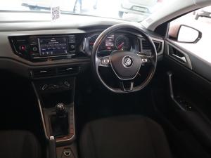 Volkswagen Polo hatch 1.0TSI Comfortline - Image 9