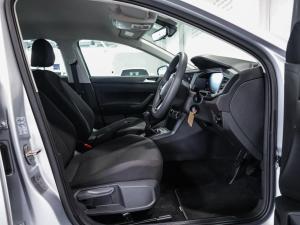 Volkswagen Polo hatch 1.0TSI - Image 11