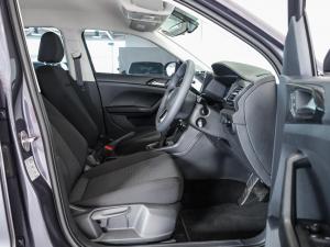 Volkswagen T-Cross 1.0TSI auto - Image 9