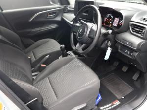 Suzuki Swift 1.2 GL+ manual - Image 9
