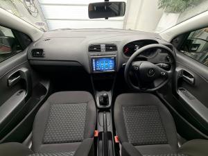 Volkswagen Polo Vivo hatch 1.4 - Image 22