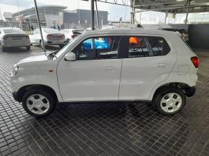 Suzuki S-Presso 1.0 GL manual - Image 4