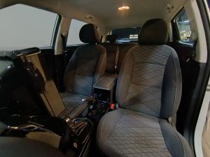 Mahindra XUV 3XO 1.2T MX2 auto - Image 27