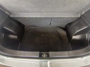 Toyota Starlet 1.5 XS auto - Image 11