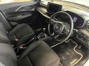 Suzuki Swift 1.2 GL+ auto - Image 9