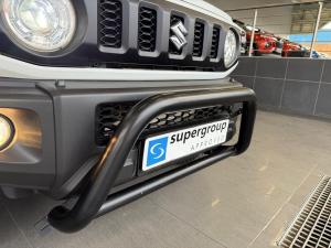 Suzuki Jimny 1.5 GLX AllGrip 3-door manual - Image 14