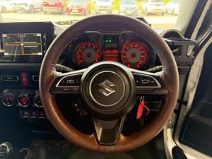 Suzuki Jimny 1.5 GLX AllGrip 3-door manual - Image 18