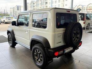 Suzuki Jimny 1.5 GLX AllGrip 3-door manual - Image 7