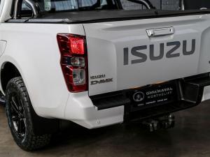 Isuzu D-Max 1.9TD double cab LS auto - Image 10