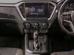 Isuzu D-Max 1.9TD double cab LS auto - Image 12