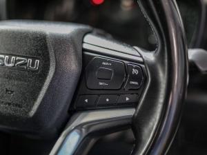 Isuzu D-Max 1.9TD double cab LS auto - Image 20