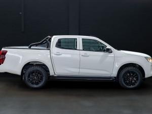 Isuzu D-Max 1.9TD double cab LS auto - Image 8