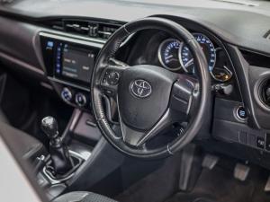 Toyota Corolla Quest 1.8 Prestige - Image 12