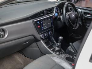 Toyota Corolla Quest 1.8 Prestige - Image 14