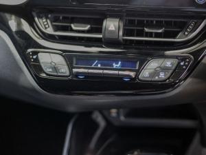 Toyota C-HR 1.2T Luxury - Image 21