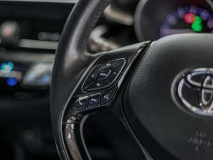 Toyota C-HR 1.2T Luxury - Image 23