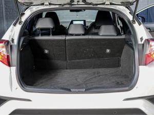 Toyota C-HR 1.2T Luxury - Image 27