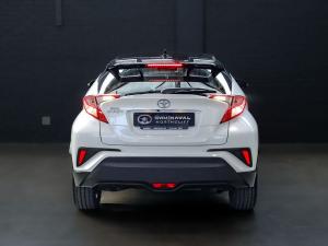 Toyota C-HR 1.2T Luxury - Image 9