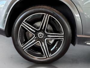 Mercedes-Benz GLE GLE300d 4Matic - Image 9