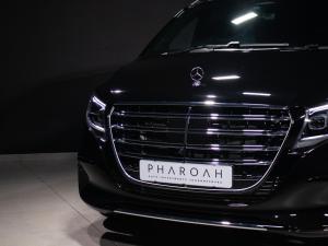 Mercedes-Benz V-Class V300d Exclusive - Image 4