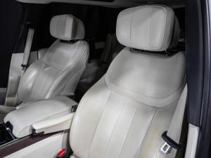 Land Rover Range Rover P530 Autobiography - Image 16