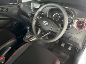 Hyundai Grand i10 1.0 Premium hatch - Image 9