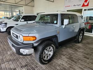 Toyota FJ Cruiser FJ Cruiser - Image 14