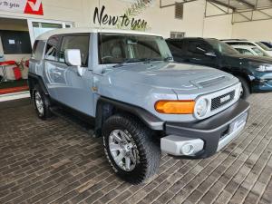 Toyota FJ Cruiser FJ Cruiser - Image 1