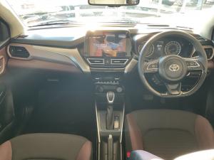 Toyota Starlet Cross 1.5 XR auto - Image 6