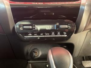 Toyota Starlet Cross 1.5 XR auto - Image 17